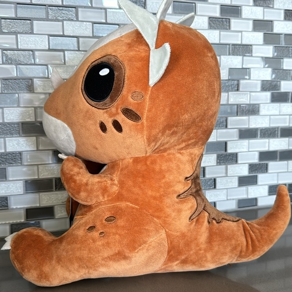 JURASSIC WORLD Stygimoloch "Stiggy" Dinosaur Sitting Plush / BRAND NEW - Picture 6 of 16